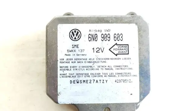 Volkswagen Golf III Airbag control unit/module 6N0909603 42970512 5WK4137
