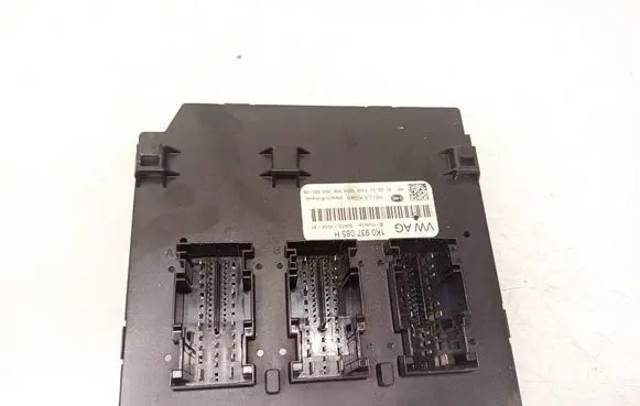 Volkswagen Golf VI Comfort/convenience module 1K0937085H