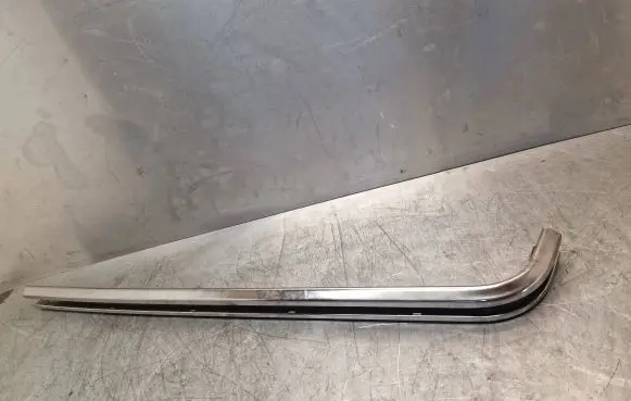 Ford Transit Custom Sliding door lower roller guide/hinge BK21V5004AD