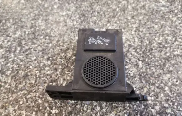 Nissan Leaf I (ZE0) Other control units/modules 281523NA0A
