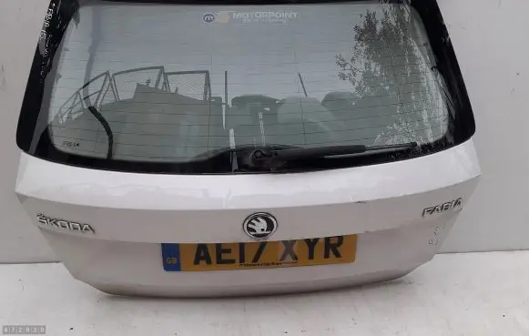 Tailgate/trunk/boot lid