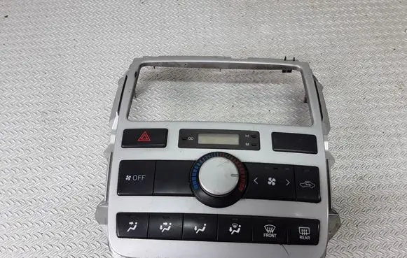 Toyota Avensis Verso Climate control unit 5590044260