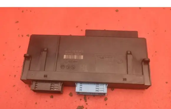 BMW 3 E90 E91 Comfort/convenience module 6971958-01