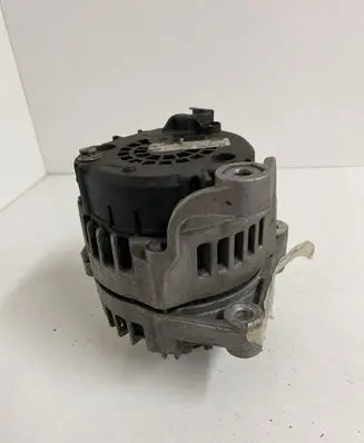 BMW 5 F10 F11 Generator/alternator 8570675