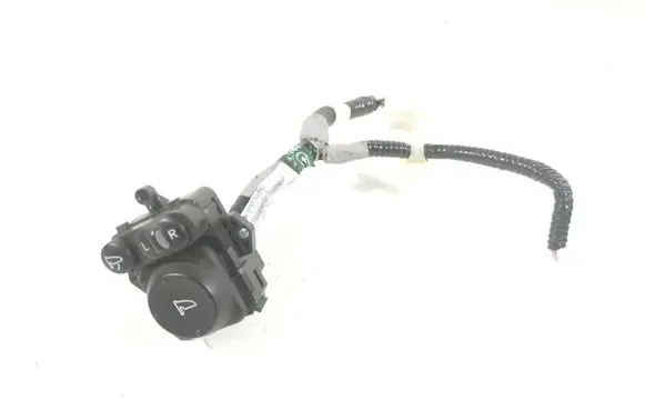 Honda Accord Wing mirror switch 35190-TA0-003