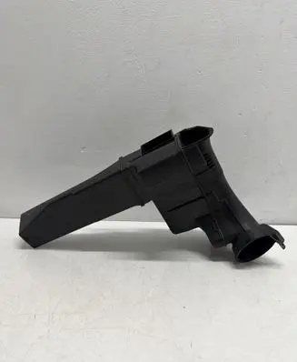 Peugeot 208 I Intake resonator 9672709380