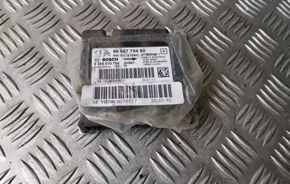 Peugeot 3008 I Airbag control unit/module 9666775480 0285010704