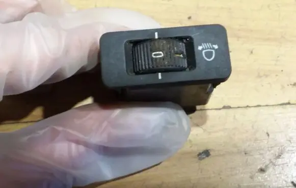 BMW 5 E39 Headlight level height control switch 61318360460 21323000