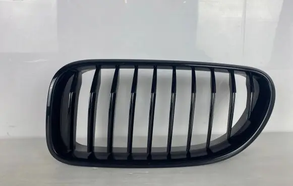 BMW 6 F12 F13 Front bumper upper radiator grill 51137212849