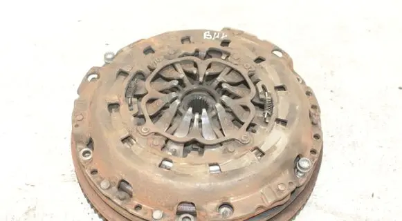 Audi A4 S4 B7 8E 8H Clutch set kit 06D105266A 03G141031H