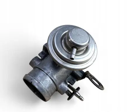 Volkswagen II LT EGR valve 074129463A