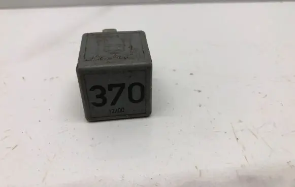 Audi A4 S4 B8 8K Other relay 8D0951253