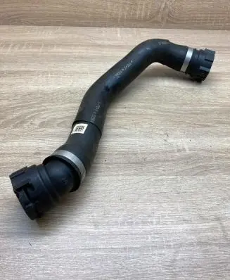 BMW 5 G30 G31 Engine coolant pipe/hose 8572911 154117 148378