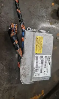 Volvo V70 Airbag control unit/module P31295083