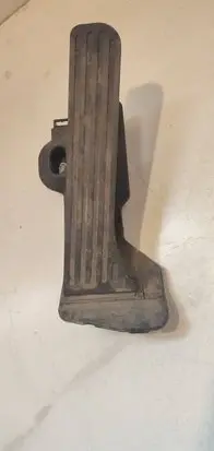Volkswagen PASSAT B7 Accelerator throttle pedal 1K2721503AJ 6PV01164005