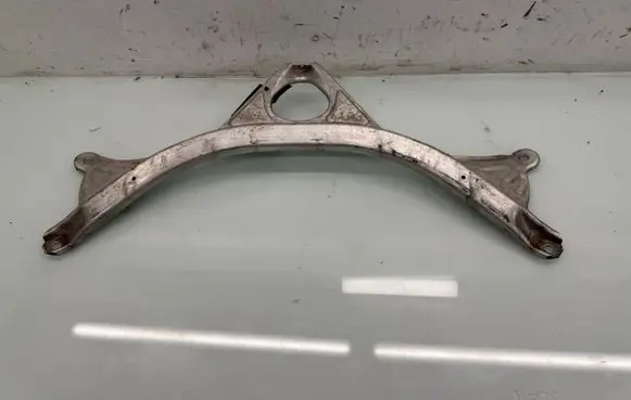 Other engine bay part