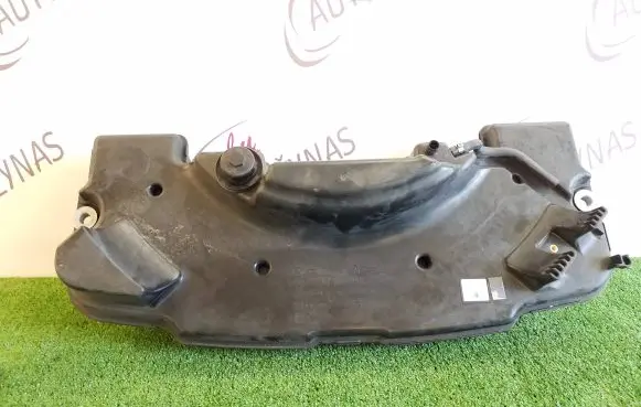 Audi A8 S8 D4 4H AdBlue liquid reservoir 4H0131673C 1110748 4H0131878
