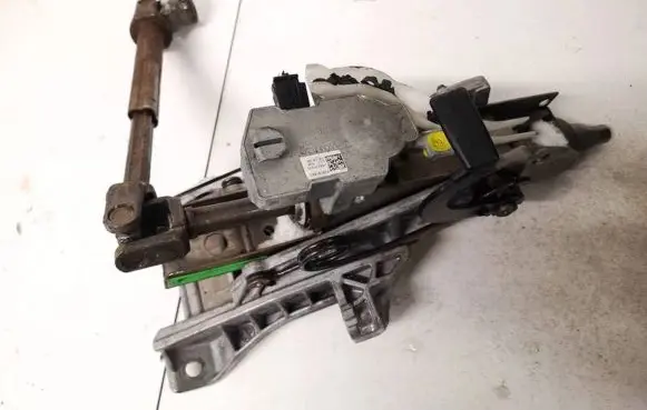 Volvo V50 Steering wheel axle p30741403 t5527f976