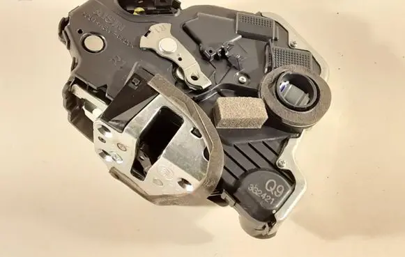 Honda Civic IX Front door lock 72111TV0E002 3G2421 A046693