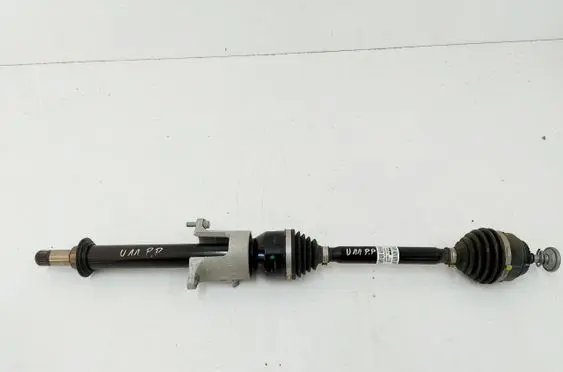 BMW iX1 Front driveshaft 5B3D928
