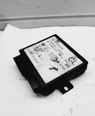 Opel Astra G Central body control module 24410018
