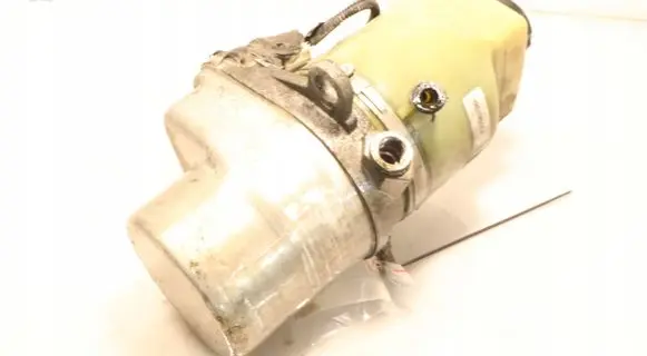 Ford C-MAX I Power steering pump