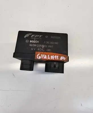 Alfa Romeo Giulietta Glow plug pre-heat relay 0281003043 55203394