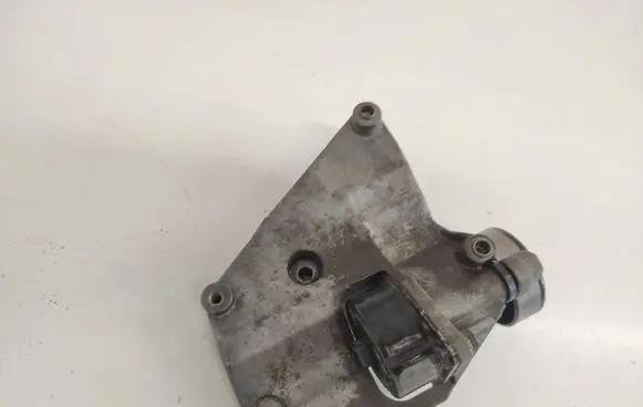 BMW 3 E46 A/C compressor mount bracket 64552247338