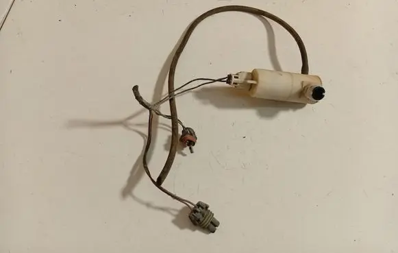 Windscreen/windshield washer pump