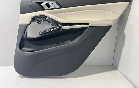 BMW X7 G07 Rear door card panel trim 5A61FD6