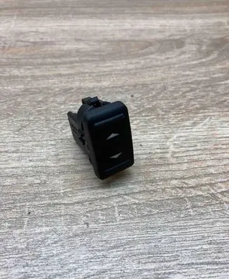 Ford Focus Electric window control switch 7M5T14529AA 03168720