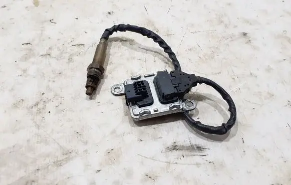 Mercedes-Benz GLE W167 Lambda probe sensor A0009050914