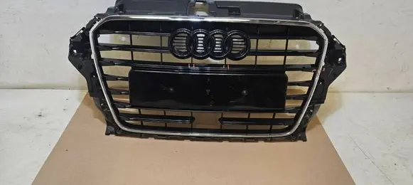Audi A3 S3 8V Front bumper upper radiator grill 8V3853651A