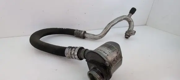 Mercedes-Benz C W203 Air conditioning (A/C) pipe/hose A6462300356
