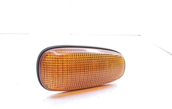 Opel Astra G Front fender indicator light 90560403 09133062