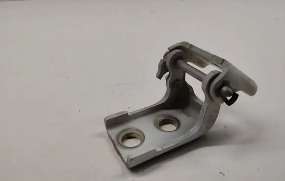 Citroen Berlingo Front door upper hinge 