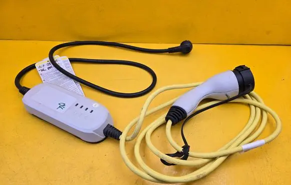 Volkswagen ID.7 Electric car charging cable 1EA971675