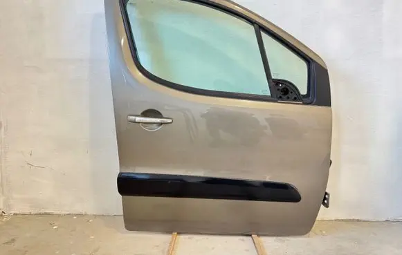 Citroen Berlingo Front door 
