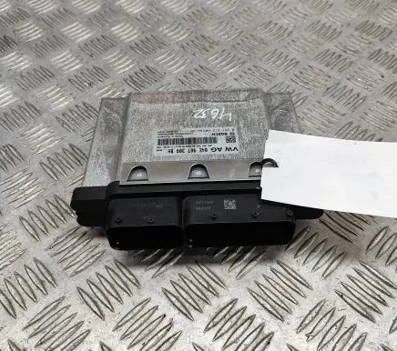 Volkswagen Golf VII Engine control unit/module 04E907309BH 0261S12609