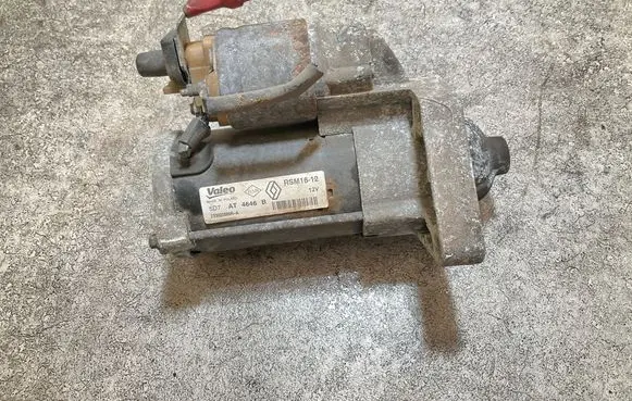 Renault Trafic III (X82) Starter motor 233002889R 5D7AT4646B