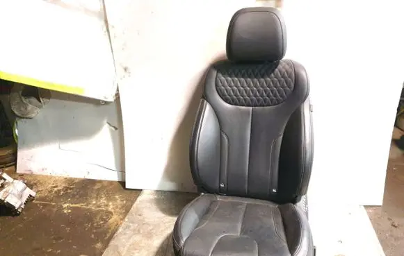 Hyundai Santa Fe Front driver seat 