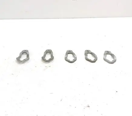 Volvo XC70 Fuel Injector clamp holder