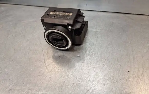 Mercedes-Benz CLS C219 Ignition lock 2115452508 33002214