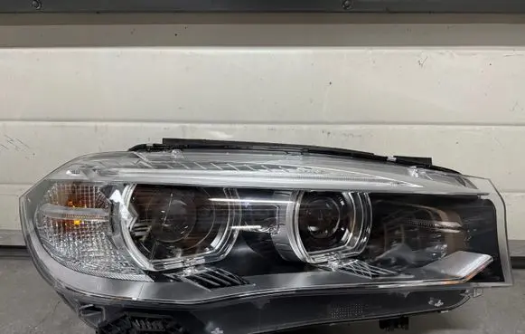 BMW X5 F15 Headlight/headlamp 7460618
