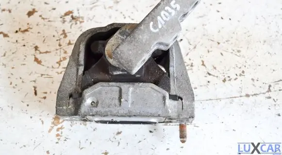 Audi A3 S3 8P Engine mount bracket 1K0199262AS