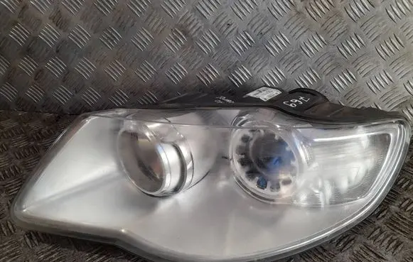Volkswagen Touareg I Headlight/headlamp 7L6941031A 2470320300