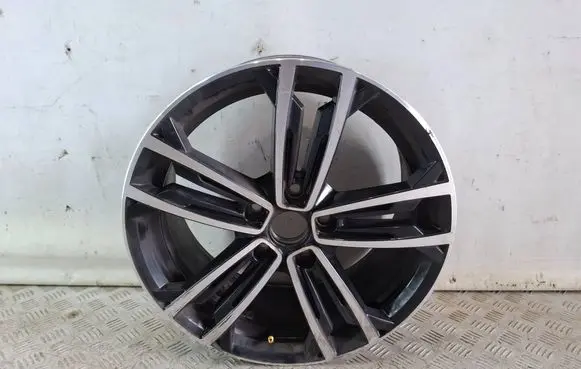 Volkswagen Golf VII R17 alloy rim 5GE601025B