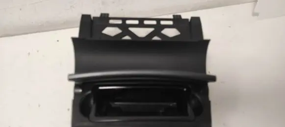 Ashtray (front)