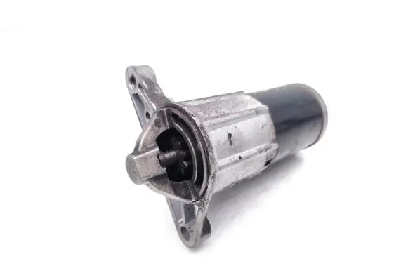 Mazda 3 III Starter motor M000T24971