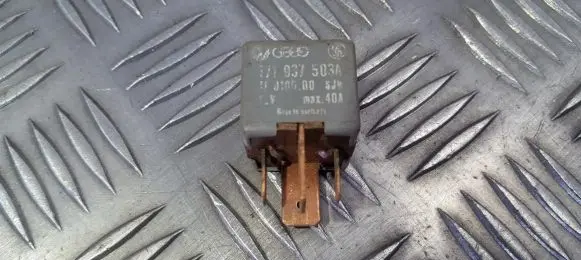 Audi 80 90 B3 Other relay 171937503a